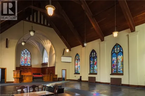 1401 King Street East Hamilton ON L8M 3M1