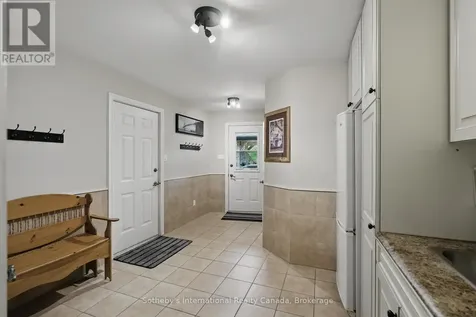 7583 Oak Point Road Ramara ON L0K 2B0