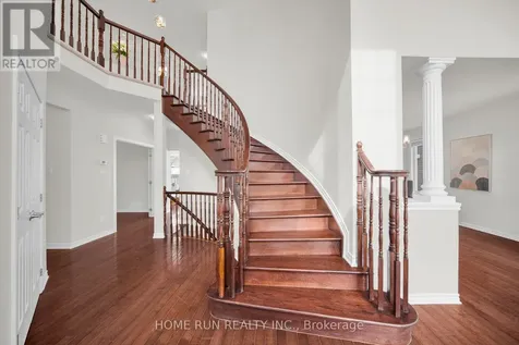 531 Bretby Crescent Ottawa ON K2J 5P9