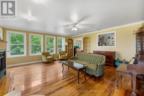 1095 Mountainview Drive Laurentian Valley ON K8A 8E3