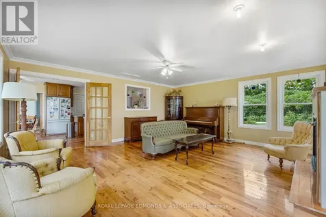 1095 Mountainview Drive Laurentian Valley ON K8A 8E3