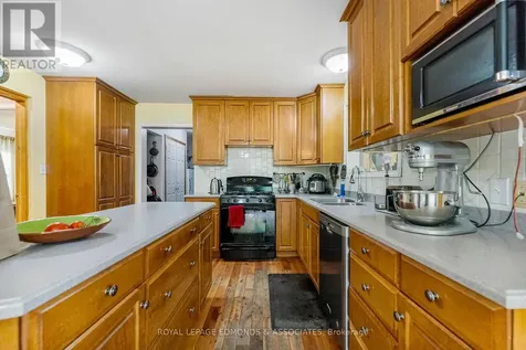 1095 Mountainview Drive Laurentian Valley ON K8A 8E3