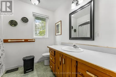 1095 Mountainview Drive Laurentian Valley ON K8A 8E3