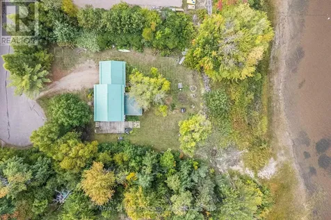 1095 Mountainview Drive Laurentian Valley ON K8A 8E3