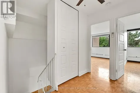 515 St Laurent Boulevard Ottawa ON K1K 3X5