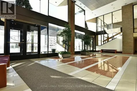 515 St Laurent Boulevard Ottawa ON K1K 3X5