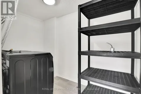 515 St Laurent Boulevard Ottawa ON K1K 3X5