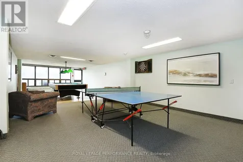 515 St Laurent Boulevard Ottawa ON K1K 3X5