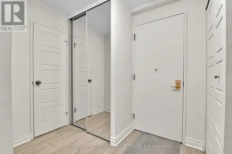 515 St Laurent Boulevard Ottawa ON K1K 3X5