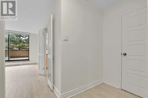 515 St Laurent Boulevard Ottawa ON K1K 3X5