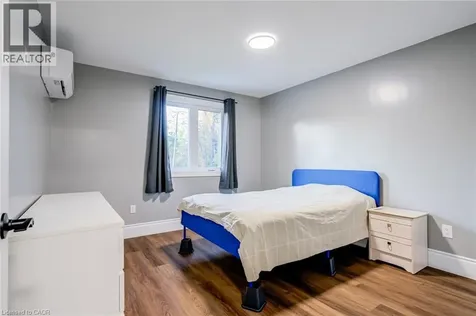 8 Mountsberg Road Hamilton ON L0P 1B0