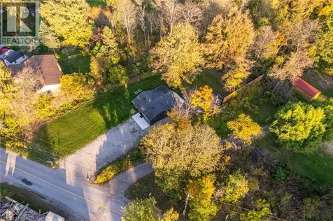8 Mountsberg Road Hamilton ON L0P 1B0