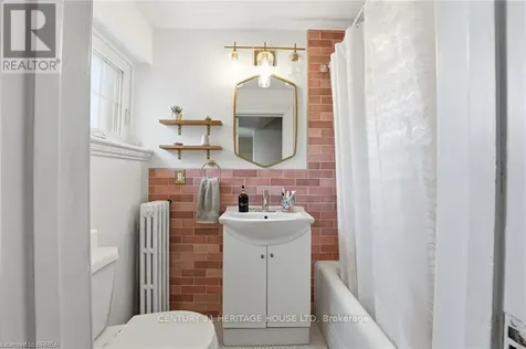 220 Nelson Street Brantford ON N3S 4C1