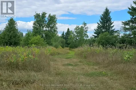 00 Upper Dwyer Hill Road Ottawa ON K0A 1B0