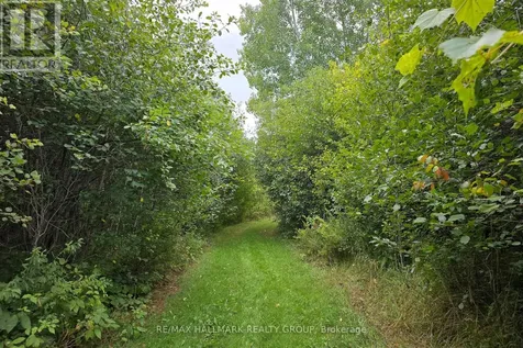 00 Upper Dwyer Hill Road Ottawa ON K0A 1B0