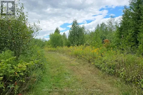 00 Upper Dwyer Hill Road Ottawa ON K0A 1B0