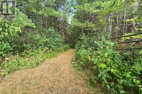 00 Upper Dwyer Hill Road Ottawa ON K0A 1B0