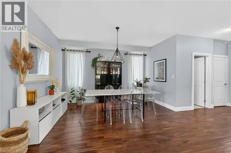 66 Sexton Crescent Ancaster ON L9G 0E3