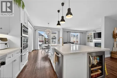 66 Sexton Crescent Ancaster ON L9G 0E3