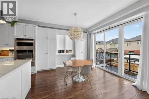 66 Sexton Crescent Ancaster ON L9G 0E3