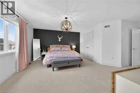 66 Sexton Crescent Ancaster ON L9G 0E3