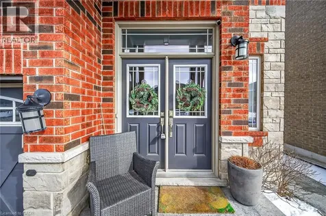 66 Sexton Crescent Ancaster ON L9G 0E3