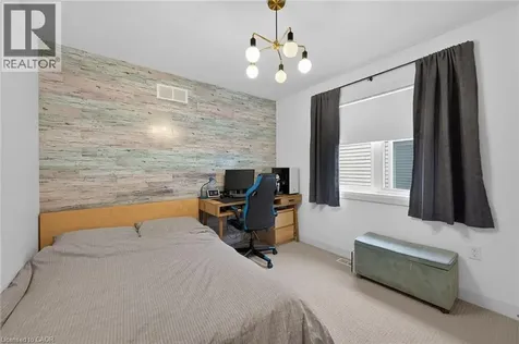 66 Sexton Crescent Ancaster ON L9G 0E3