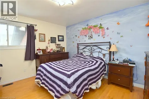 682 Mohawk Road West Hamilton ON L9C 1X8