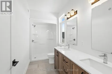 1098 Moore Street Brockville ON K6V 7N1