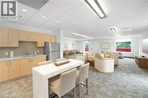 301 Westmount Road West Kitchener ON N2M 0C4