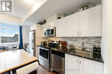 315 Terravita Private Ottawa ON K1V 2S1