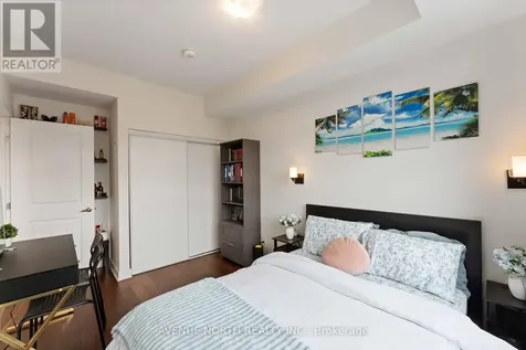 315 Terravita Private Ottawa ON K1V 2S1