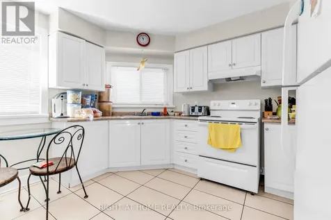 32 Matchedash Street North Orillia ON L3V 4T5