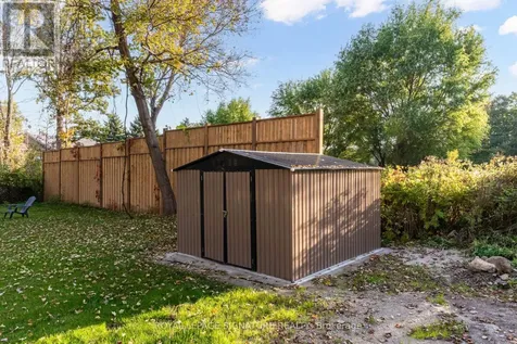 8 Mountsberg Road Hamilton ON L0P 1B0