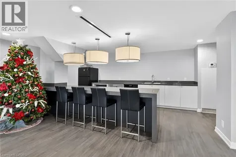 1940 Ironstone Drive Burlington ON L7L 0E4