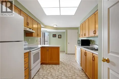 265 Westcourt Place Waterloo ON N2L 6E4