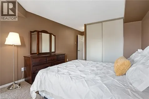265 Westcourt Place Waterloo ON N2L 6E4