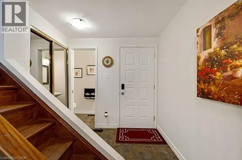 220 Salisbury Avenue Cambridge ON N1S 1K5