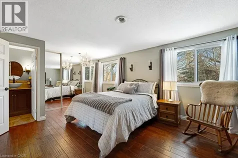 220 Salisbury Avenue Cambridge ON N1S 1K5