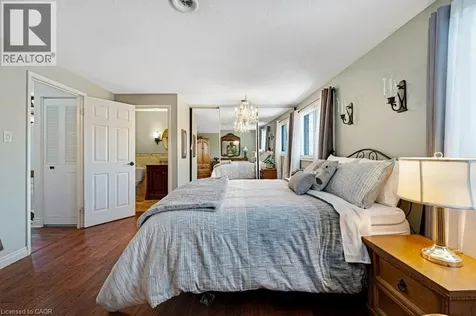 220 Salisbury Avenue Cambridge ON N1S 1K5