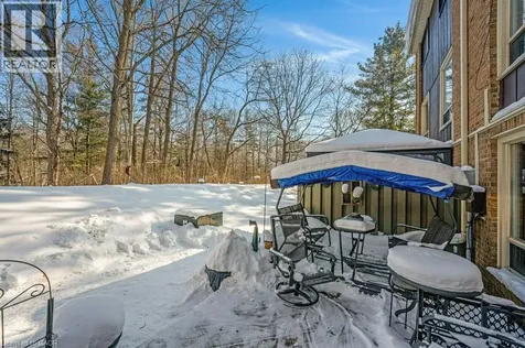 220 Salisbury Avenue Cambridge ON N1S 1K5