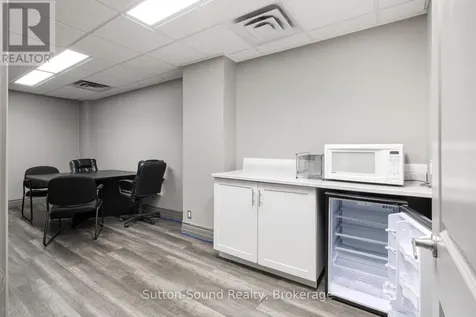 757 2nd Avenue East Owen Sound ON N4K 2G9
