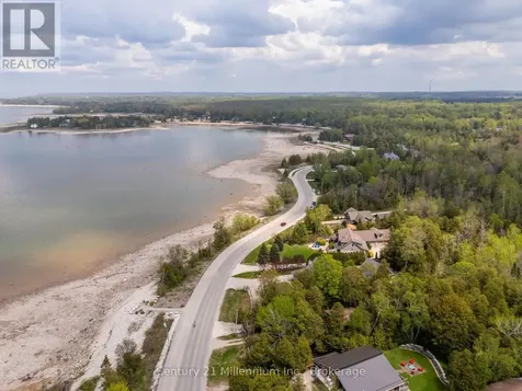 24 Miramichi Bay Road Saugeen Shores ON N0H 2C6