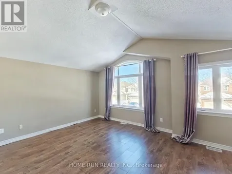 75 Polo Lane Ottawa ON K2M 2Y4