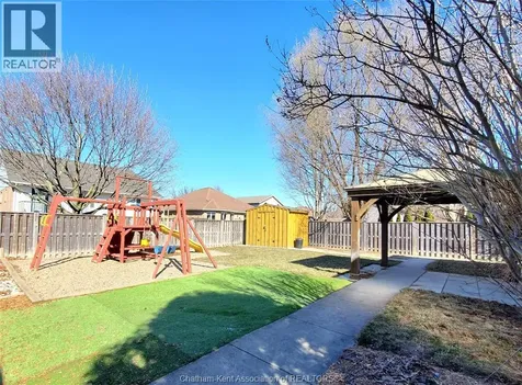 147 Garden Path Chatham ON N7L 5M3