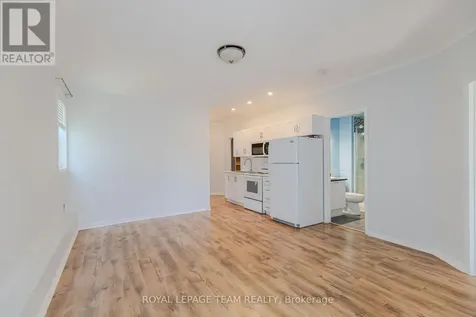 1566 Lisbon Street Ottawa ON K4A 4B9