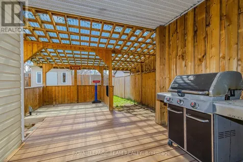 1566 Lisbon Street Ottawa ON K4A 4B9