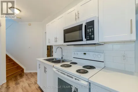 1566 Lisbon Street Ottawa ON K4A 4B9