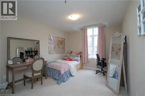 792 Snowberry Court Waterloo ON N2V 0E7