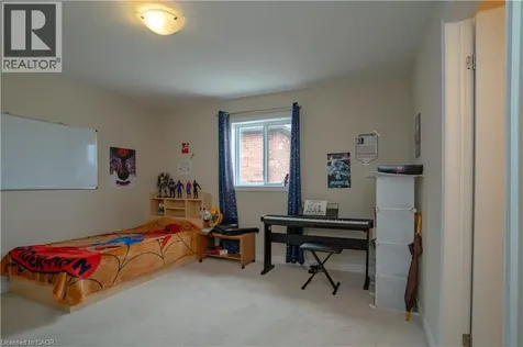 792 Snowberry Court Waterloo ON N2V 0E7